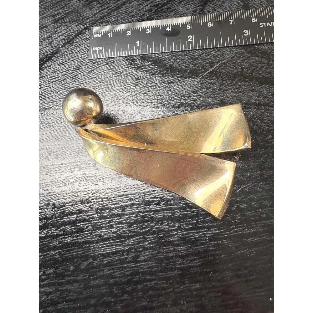 Vintage Bartek pin brooch gold-tone made in the 1960s